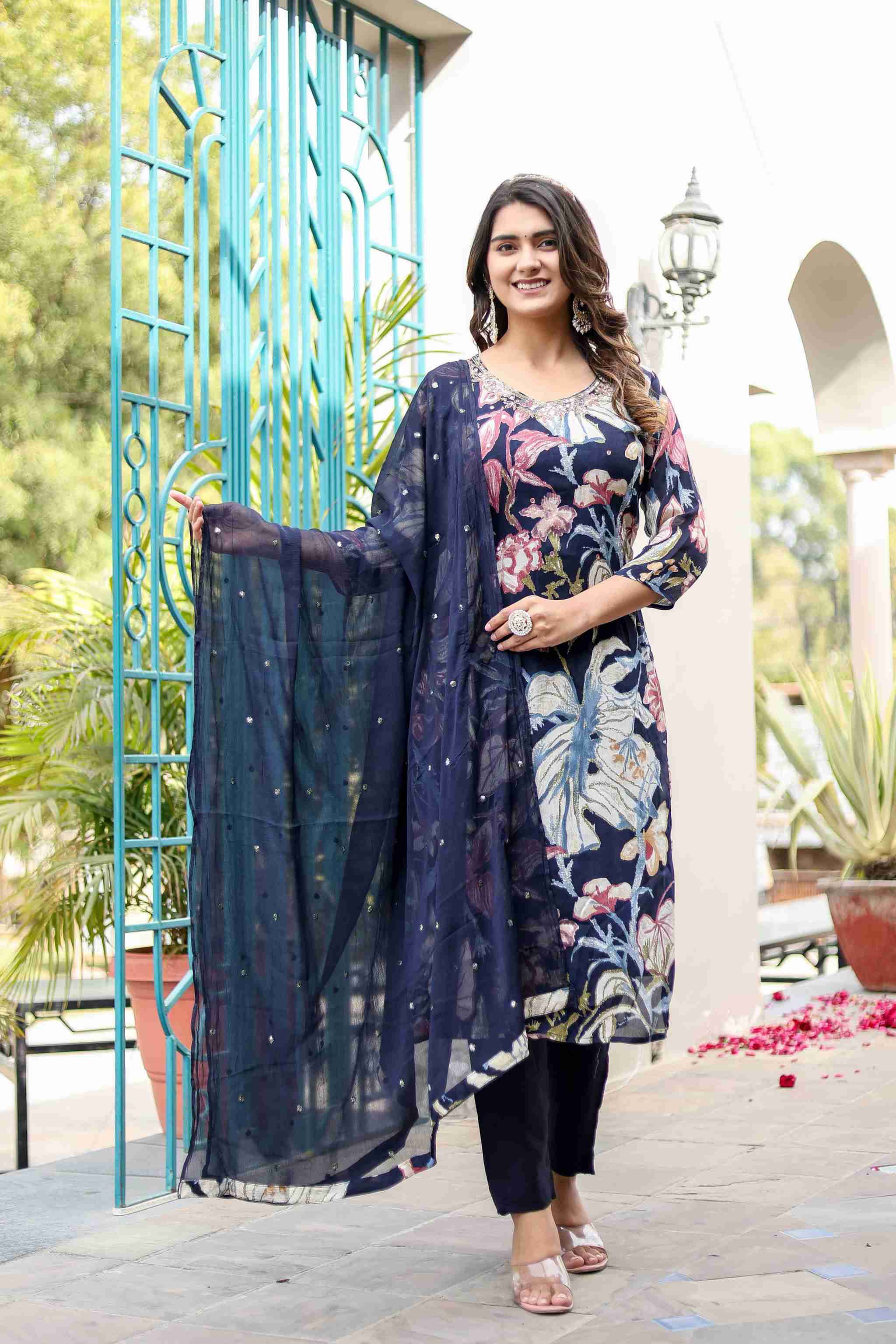 Blue Floral Straight kurta with dupatta and pant
