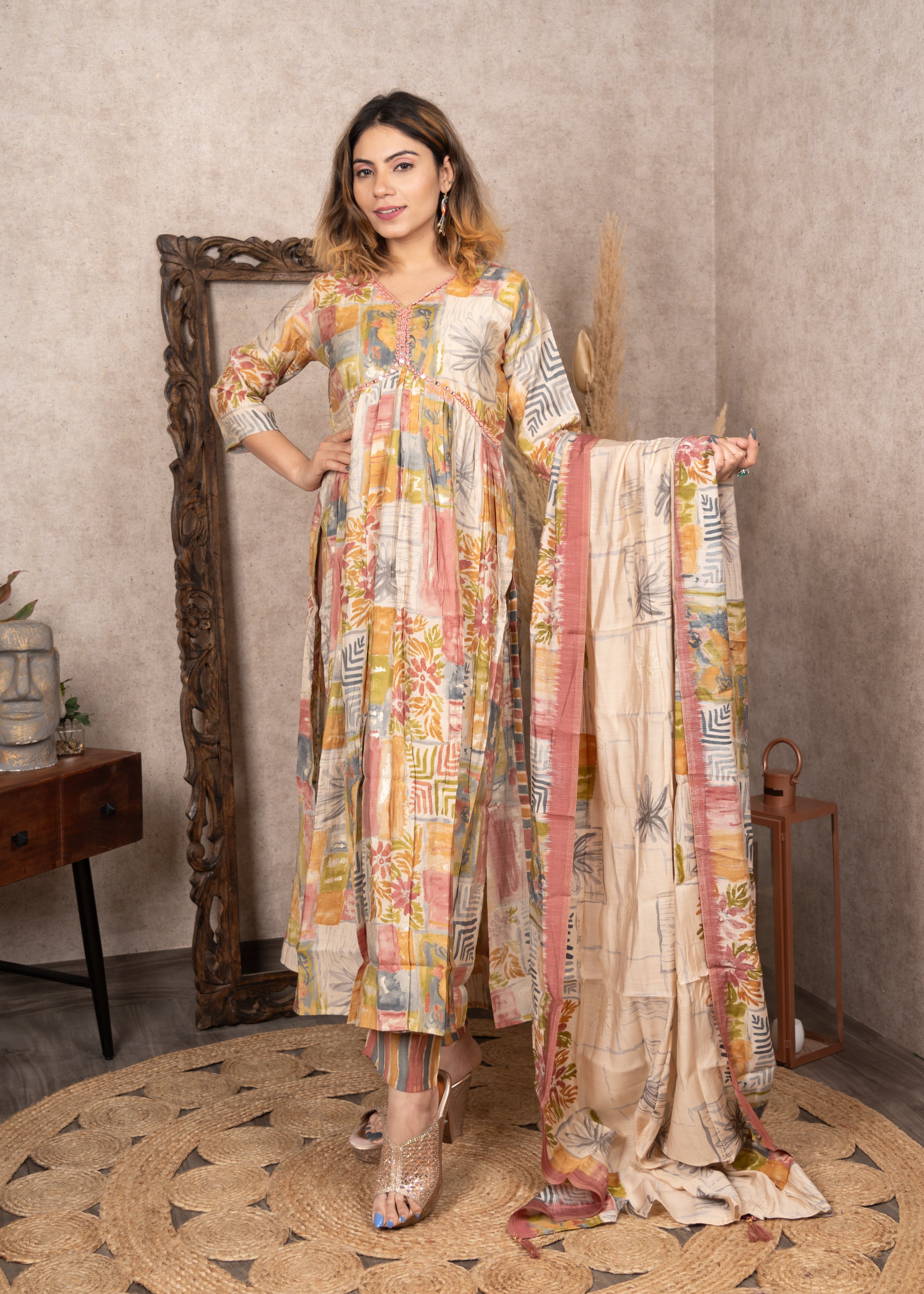 Alia cut multicolored suit