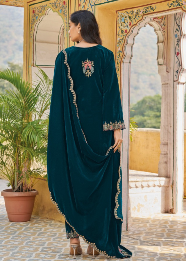 Vintage Blue Velvet Embroidery V-Neck Suit Set