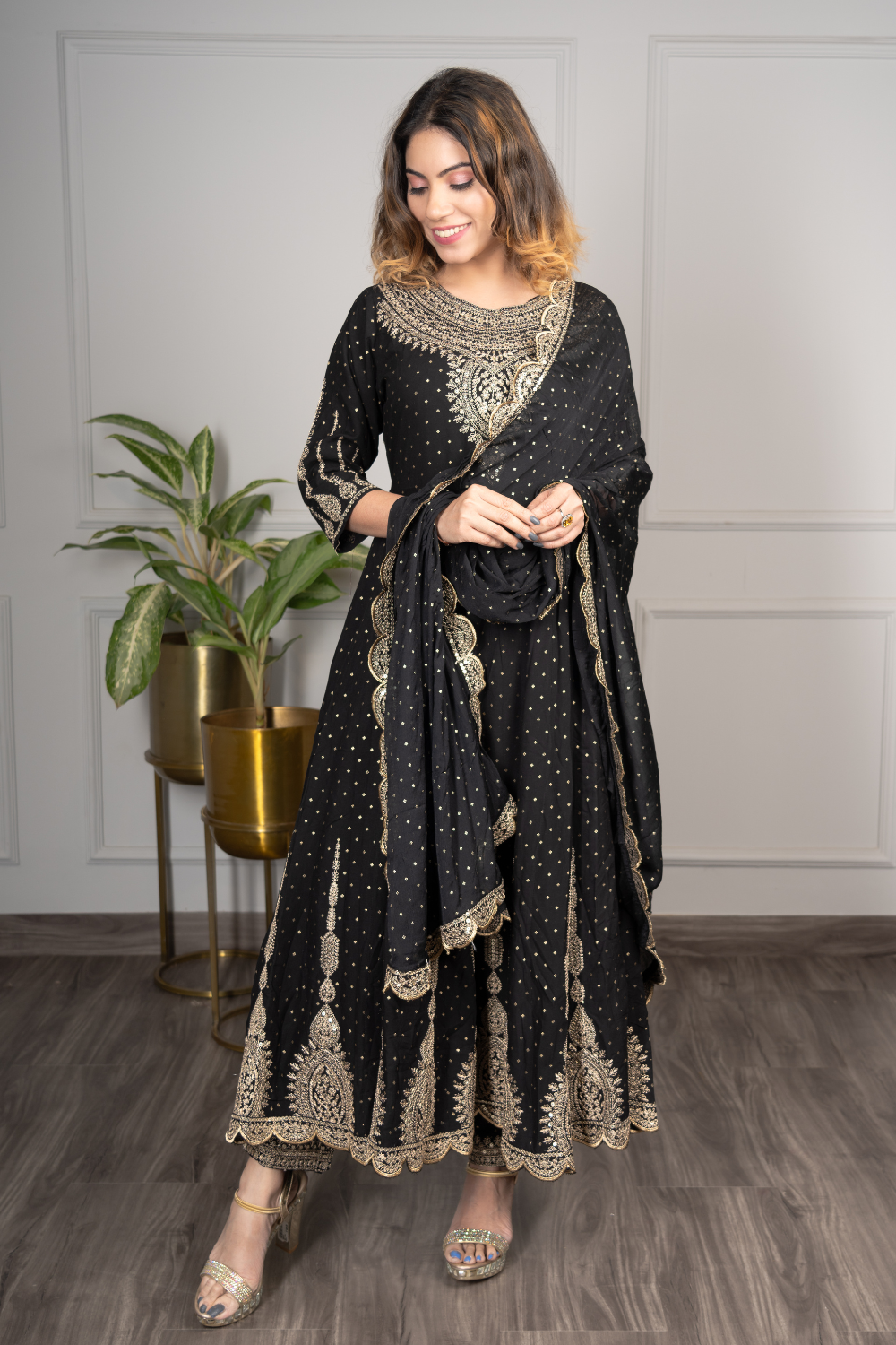 Elegant Black Anarkali With Zardosi Work.