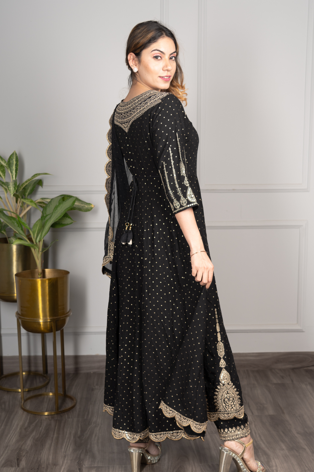 Elegant Black Anarkali With Zardosi Work.