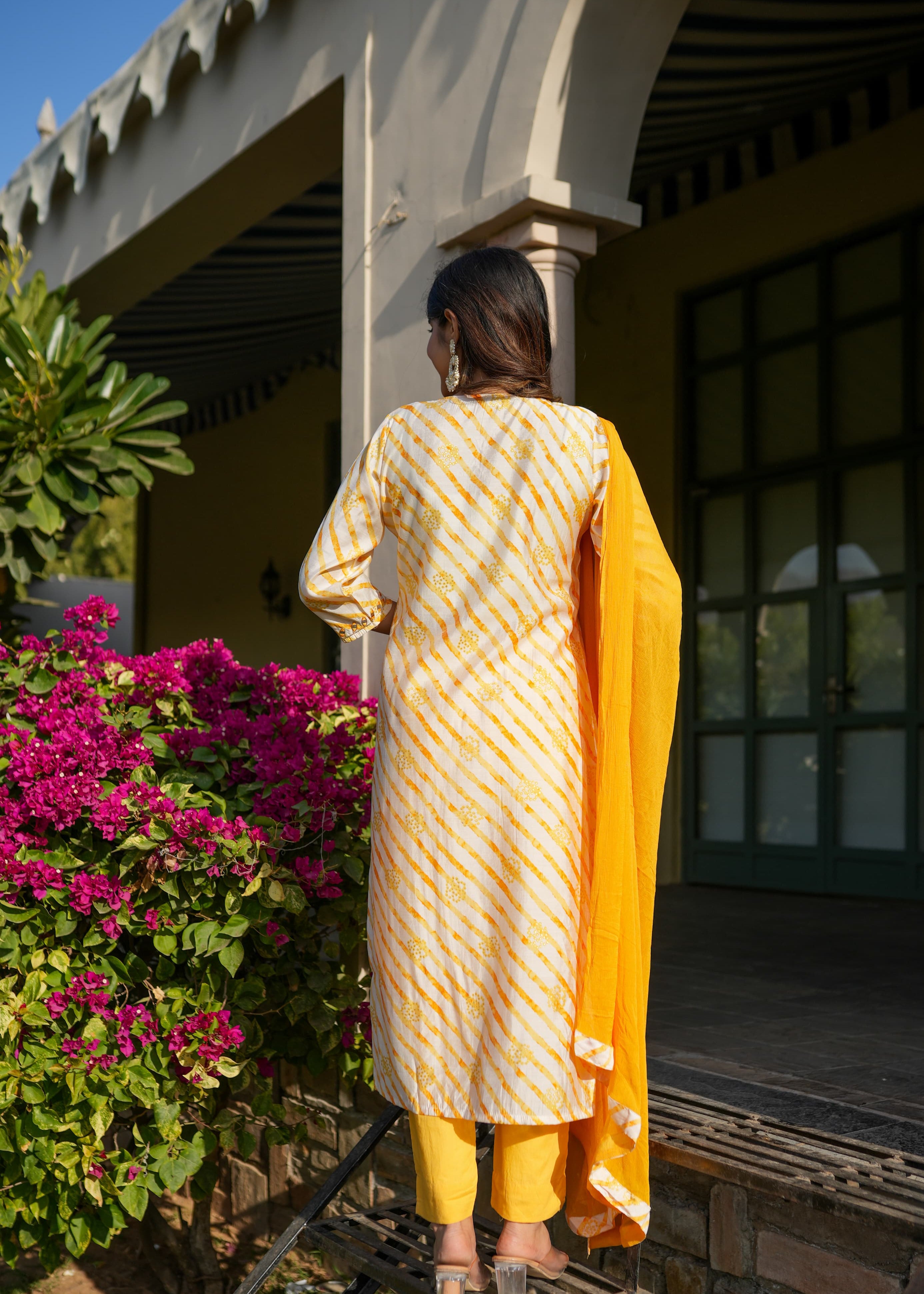 Yellow Leheriya Straight Kurta Set With Mirror Work