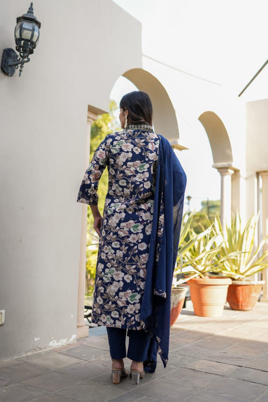 V-neck Blue Floral Straight Suit Set