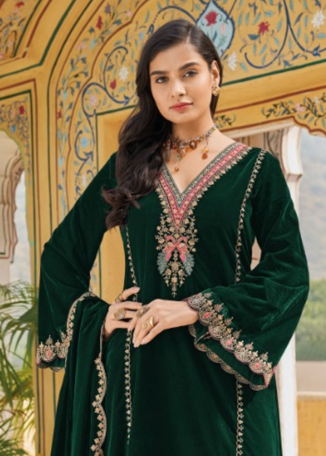 Vintage Green Velvet Embroidery V-Neck Suit Set