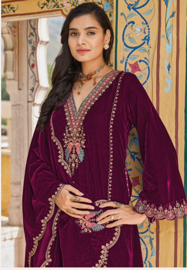 Vintage wine Velvet Embroidery V Neck Suit Set