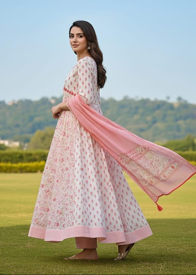 Cream & Red Embroidered Floral Kurti Set