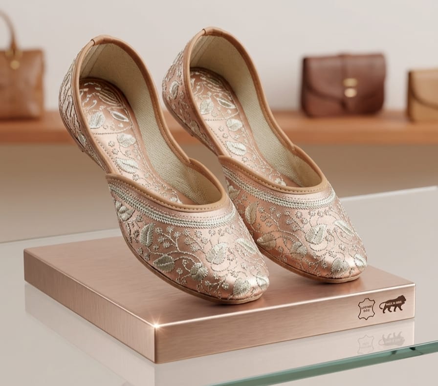 Champagne Charm Jutti